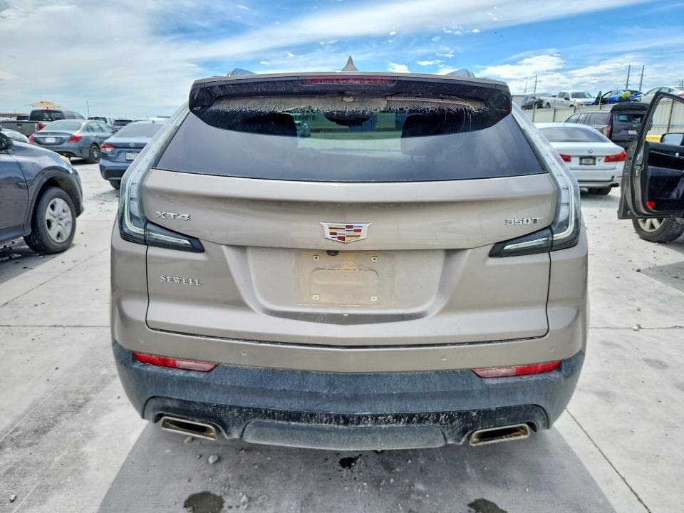 2023 CADILLAC XT4 SPORT 6