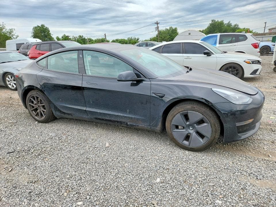 2023 TESLA MODEL 3 4