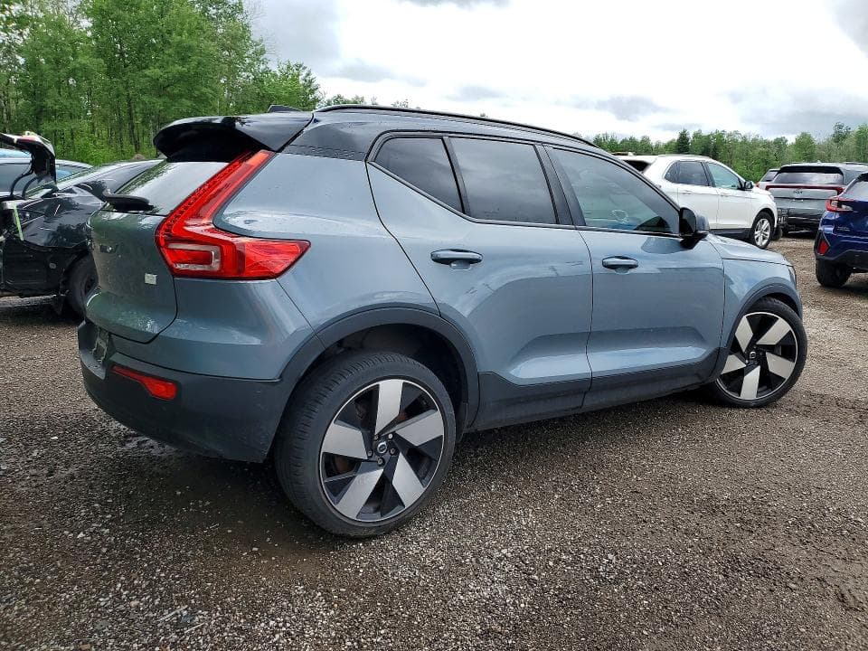2023 VOLVO XC40 RECHARGE ULTIMATE 3