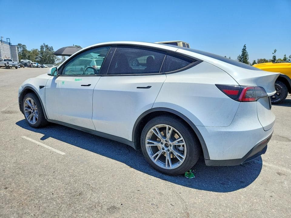 2023 TESLA MODEL Y 2