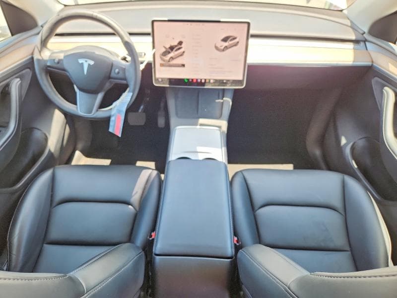 2023 TESLA MODEL Y 8