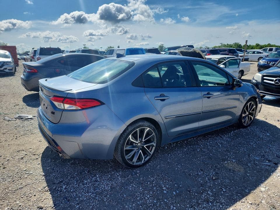 2021 TOYOTA COROLLA SE SE 3