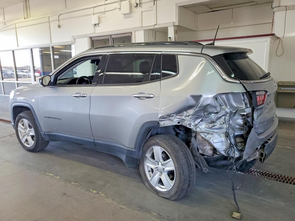 2022 JEEP COMPASS LATITUDE 2