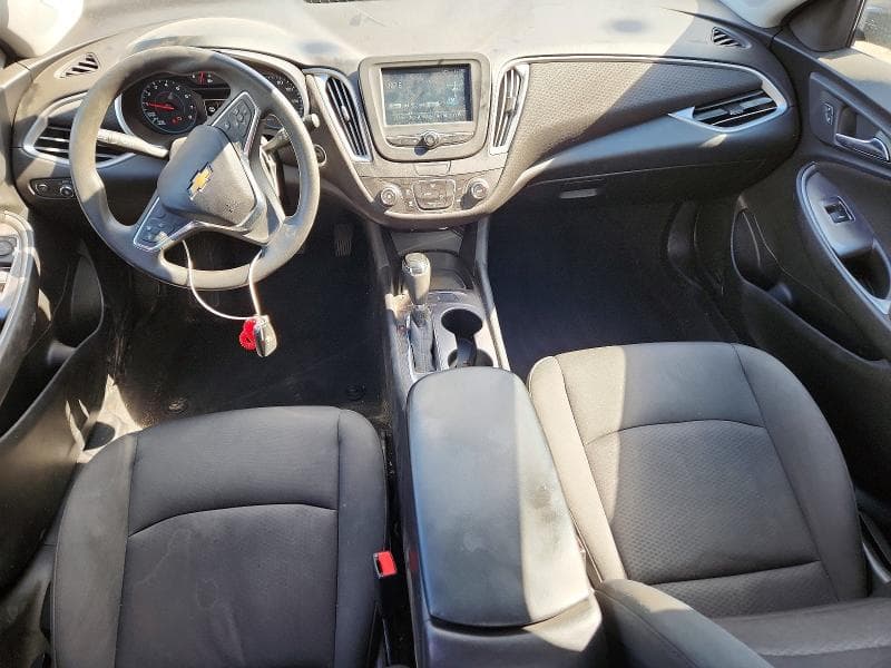 2018 CHEVROLET MALIBU LS 8
