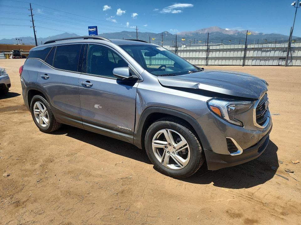 2020 GMC TERRAIN SLE 4