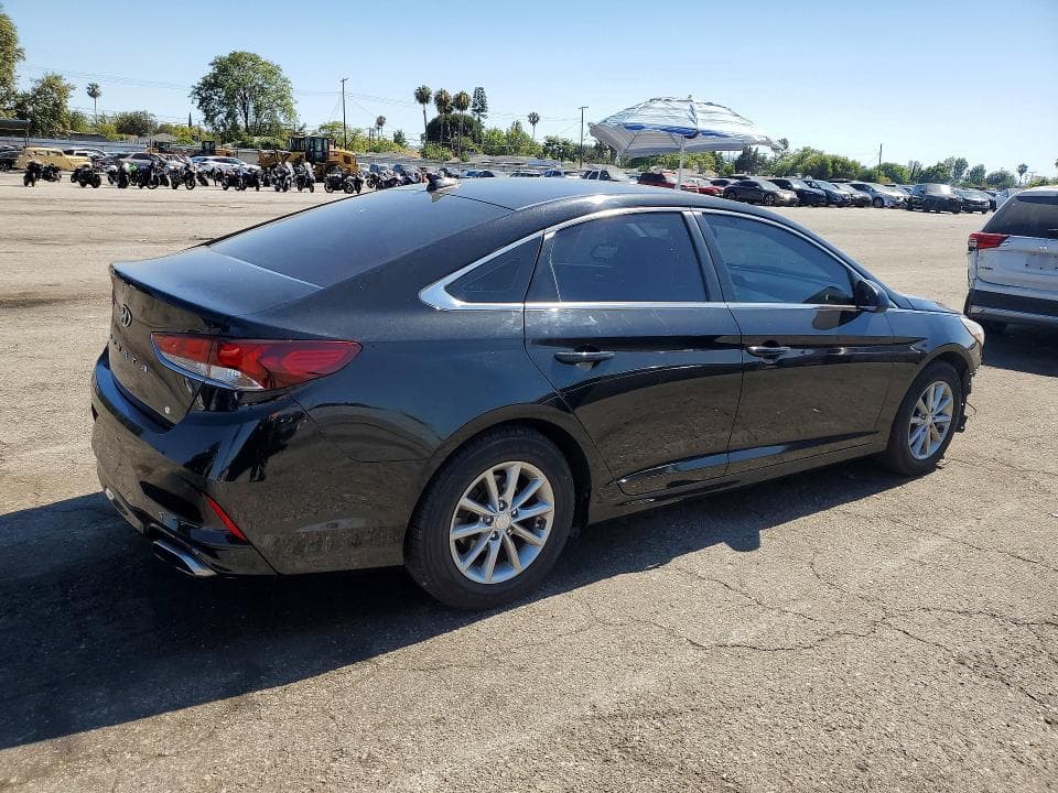 2018 HYUNDAI SONATA SE 3