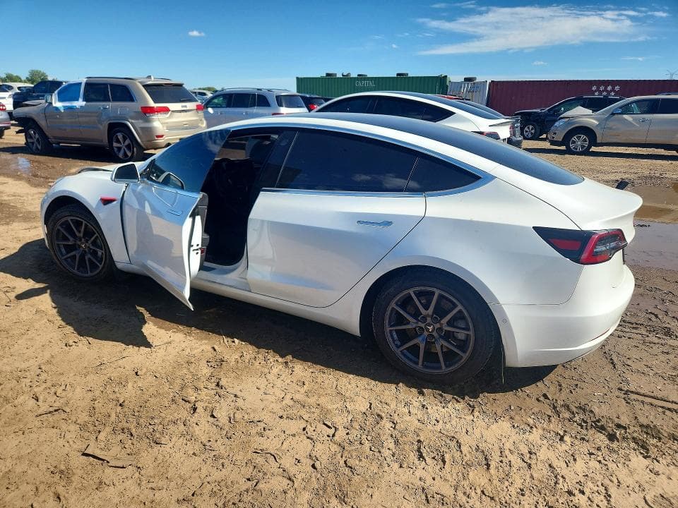 2019 TESLA MODEL 3 2