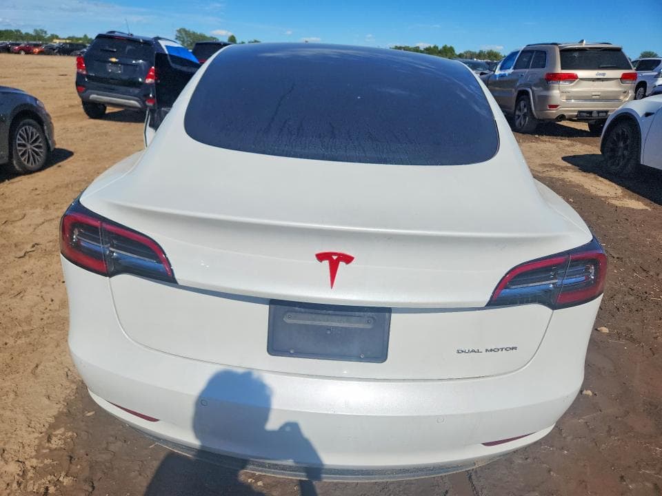 2019 TESLA MODEL 3 6