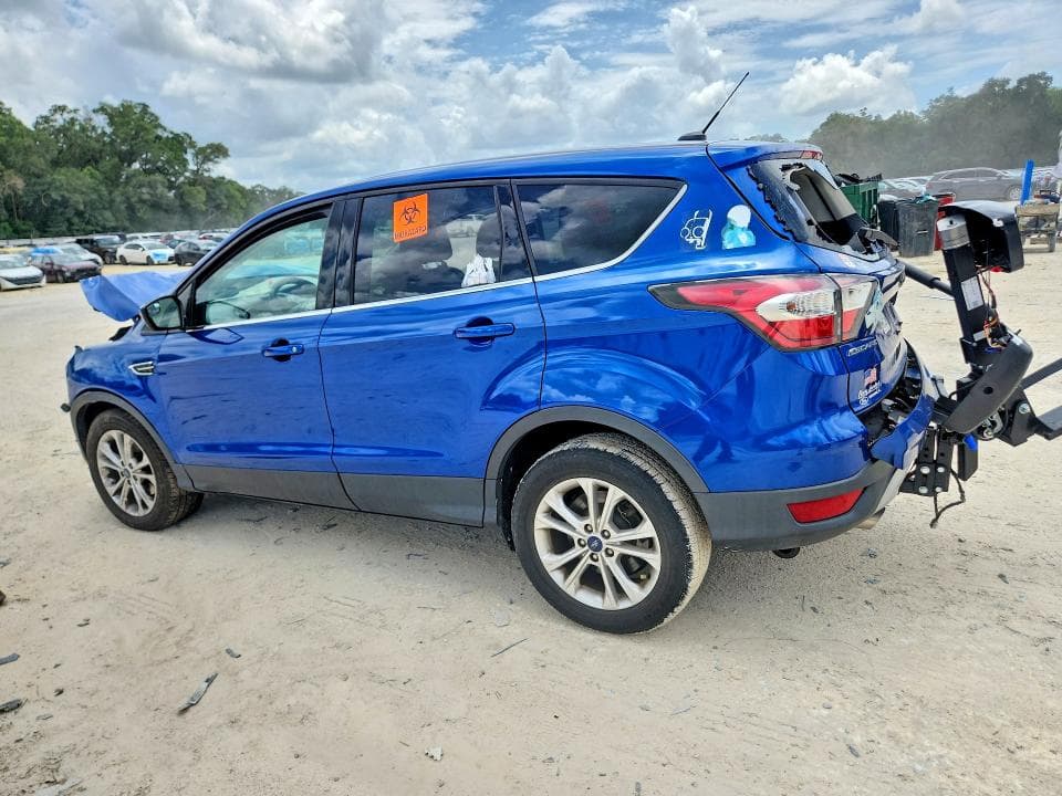 2017 FORD ESCAPE SE 2