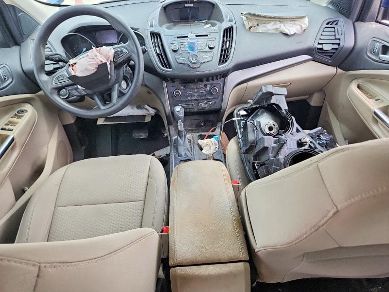 2017 FORD ESCAPE SE 8