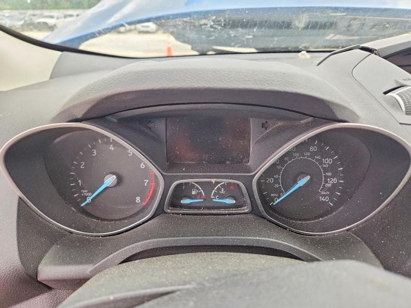 2017 FORD ESCAPE SE 9