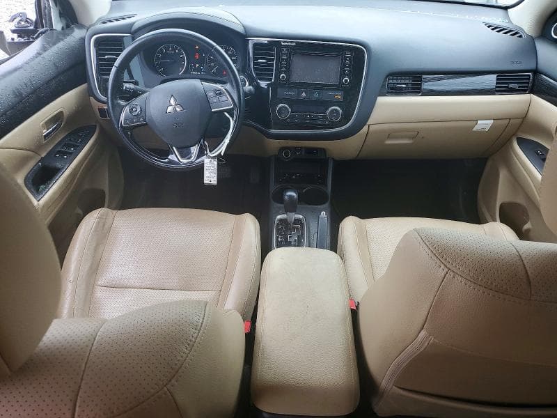2016 MITSUBISHI OUTLANDER 8