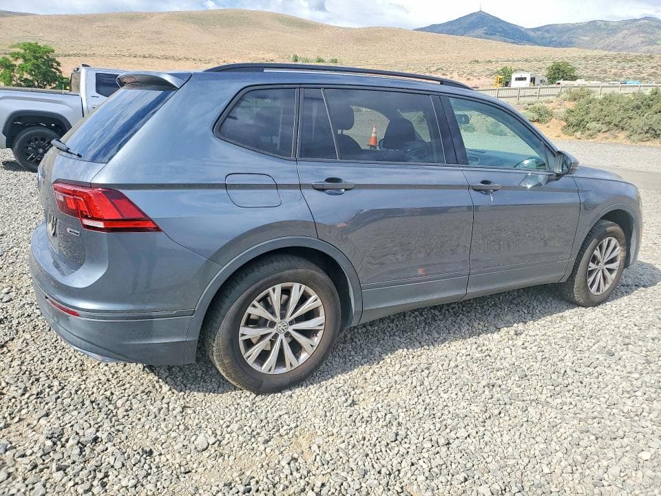 2019 VOLKSWAGEN TIGUAN S 3