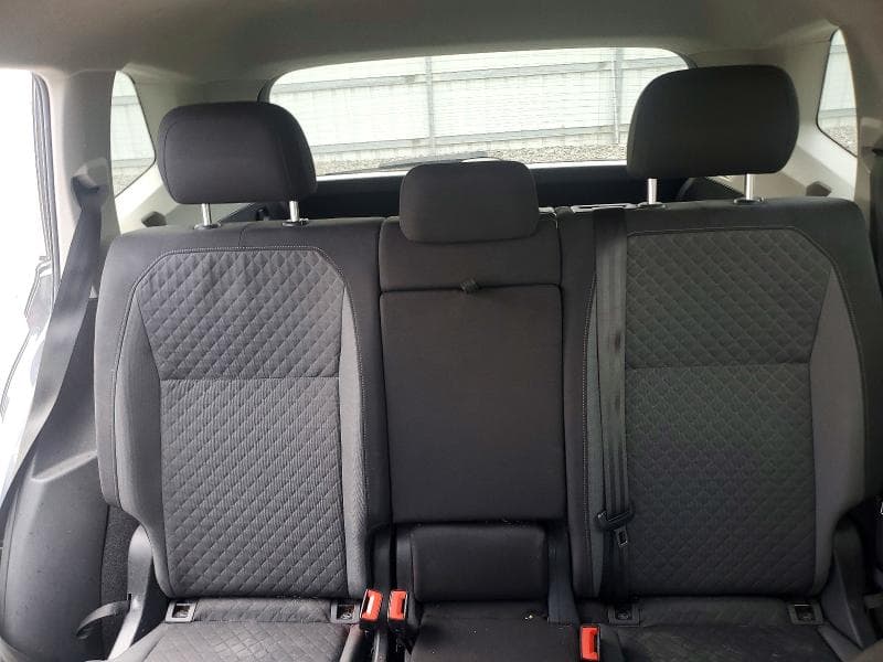 2019 VOLKSWAGEN TIGUAN S 10