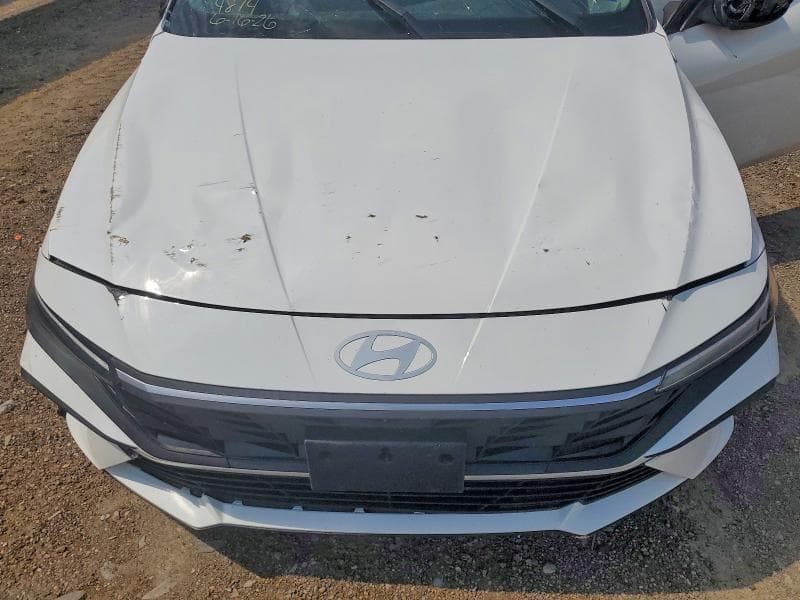 2026 HYUNDAI ELANTRA HYBRID BLUE 11