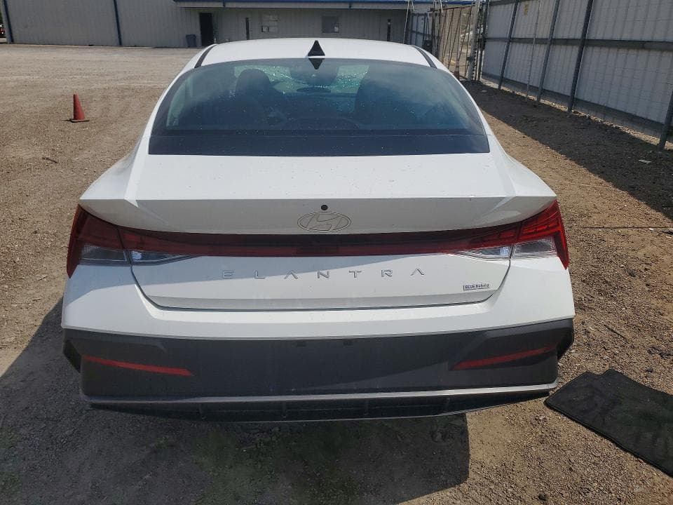 2026 HYUNDAI ELANTRA HYBRID BLUE 6