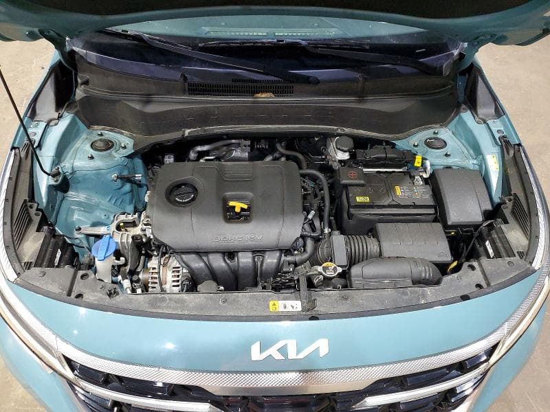 2024 KIA SELTOS EX 12