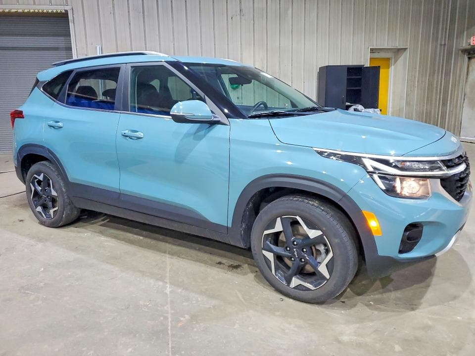 2024 KIA SELTOS EX 4