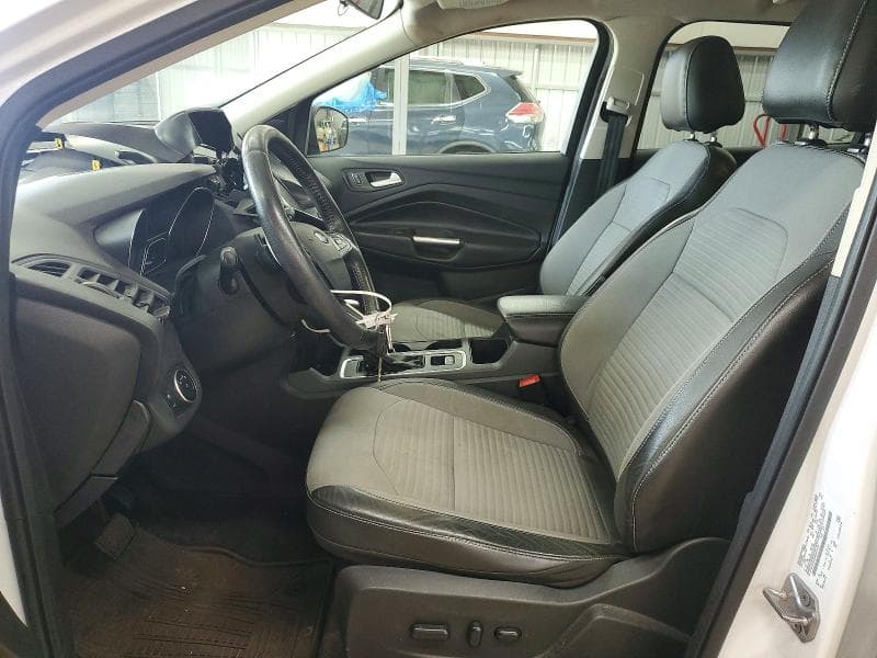 2017 FORD ESCAPE SE 7
