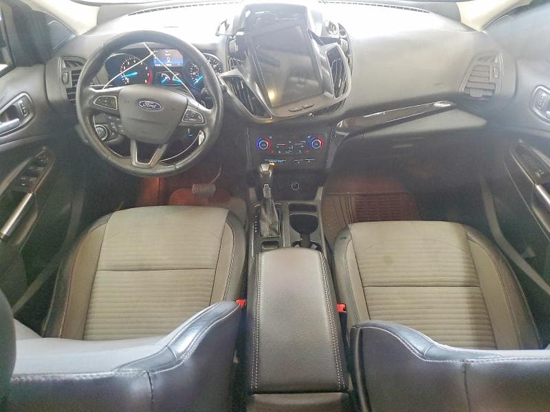 2017 FORD ESCAPE SE 8