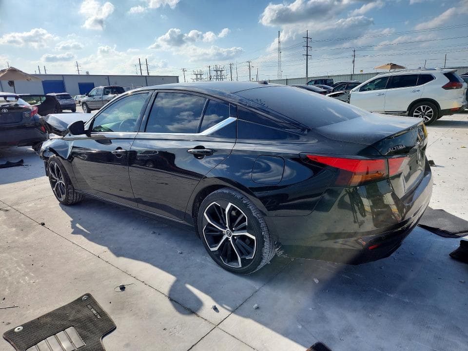 2024 NISSAN ALTIMA SR SR 2