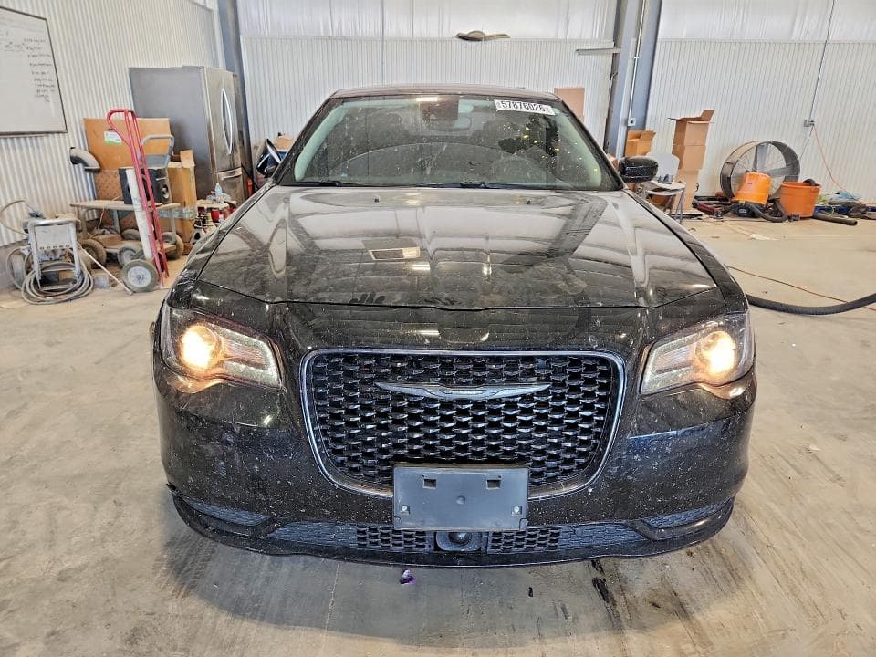 2023 CHRYSLER 300 TOURING 5