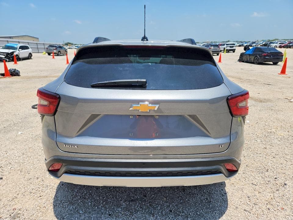 2026 CHEVROLET TRAX 1LT 6
