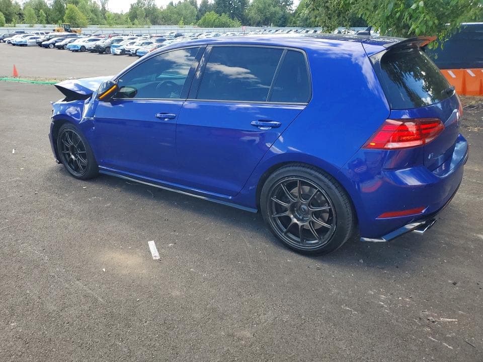 2018 VOLKSWAGEN GOLF R 2