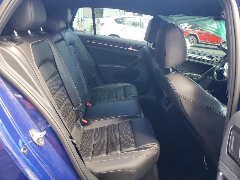 2018 VOLKSWAGEN GOLF R 10