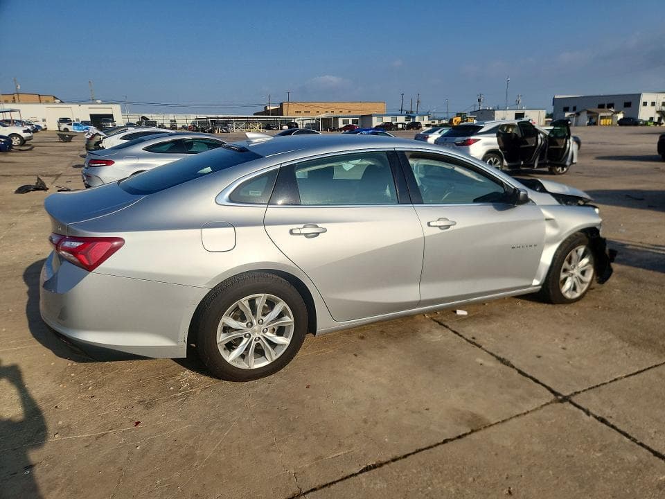 2022 CHEVROLET MALIBU LT 3