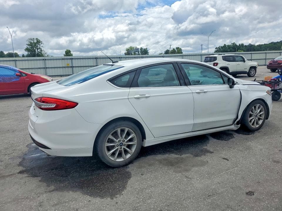 2017 FORD FUSION SE 3