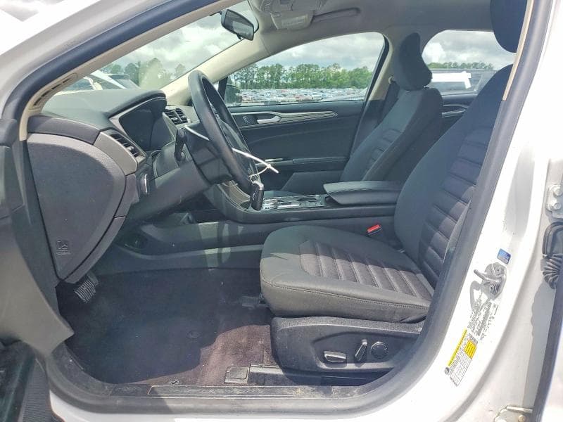 2017 FORD FUSION SE 7