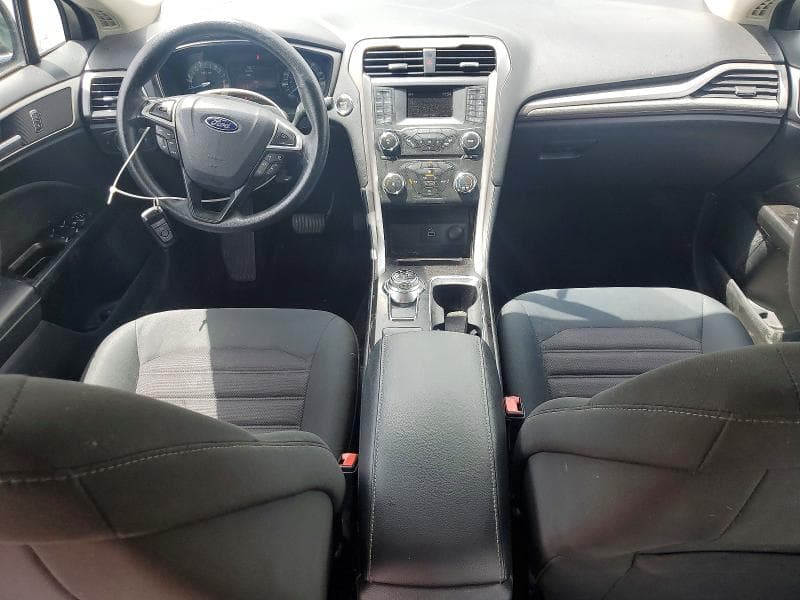 2017 FORD FUSION SE 8