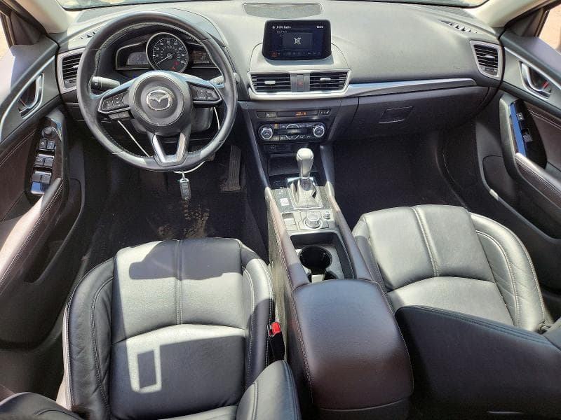 2017 MAZDA 3 TOURING TOURING 8