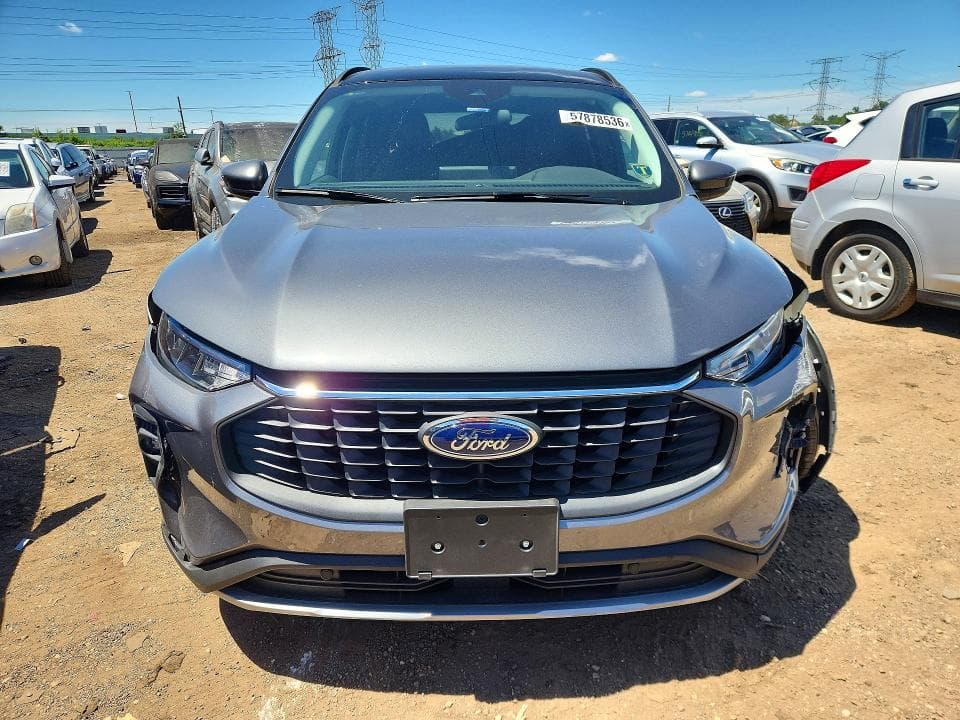 2026 FORD ESCAPE 5