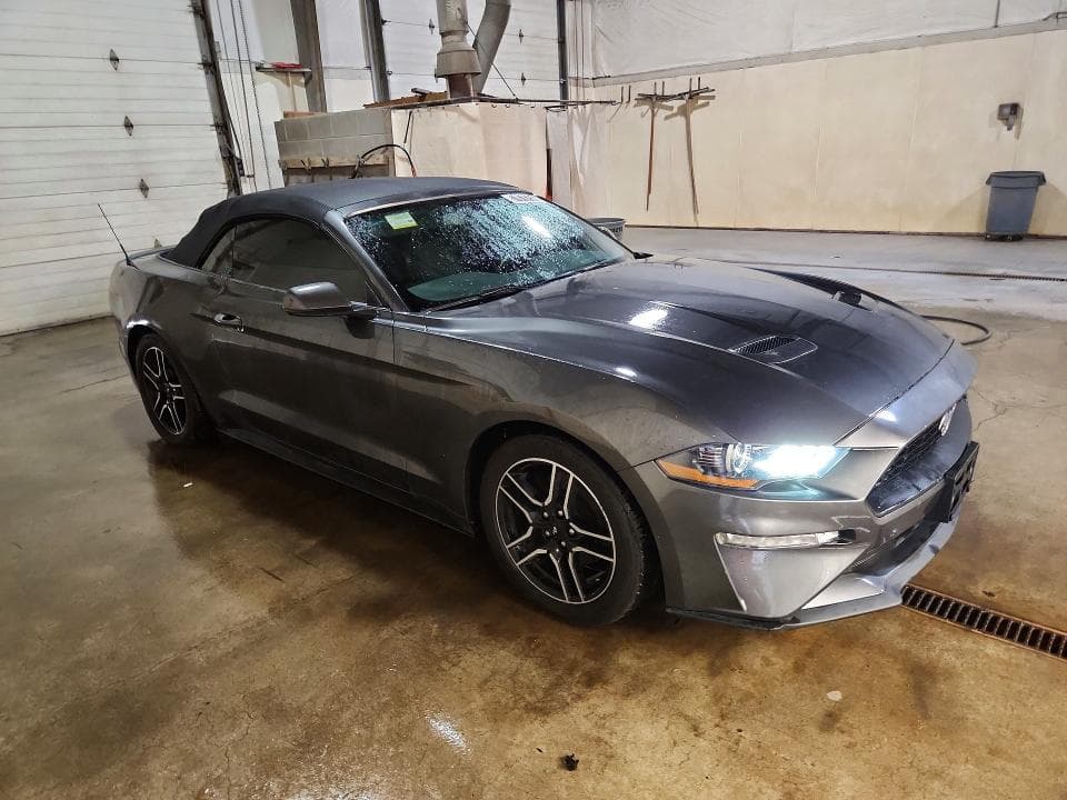 2018 FORD MUSTANG 4