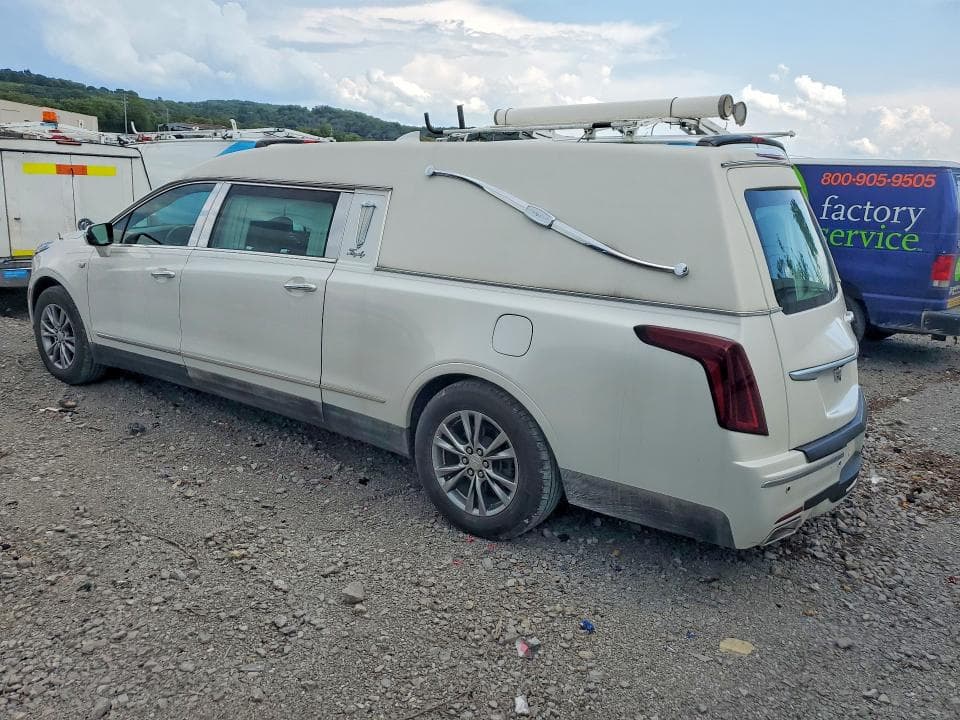 2021 CADILLAC XT5 LUXURY 2