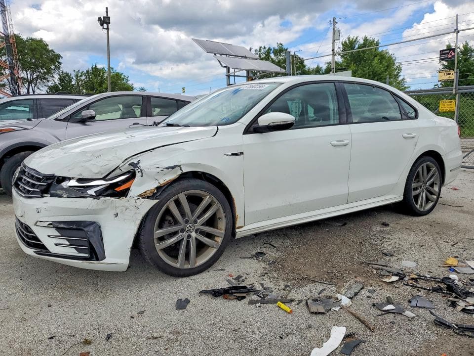 2018 VOLKSWAGEN PASSAT S S - 1
