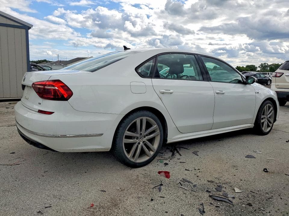 2018 VOLKSWAGEN PASSAT S S 3