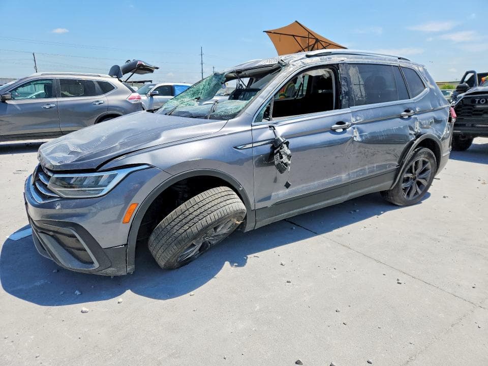 2023 VOLKSWAGEN TIGUAN SE - 1