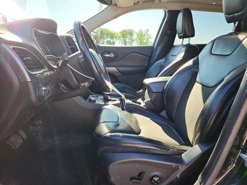 2019 JEEP CHEROKEE LATITUDE PLUS 7