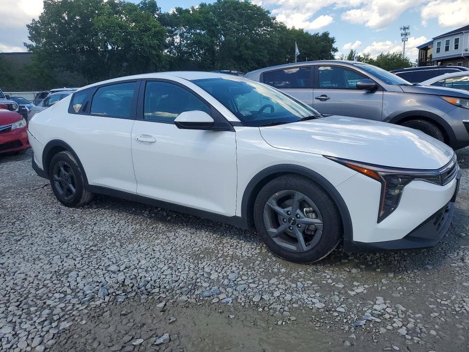 2025 KIA K4 LXS 4