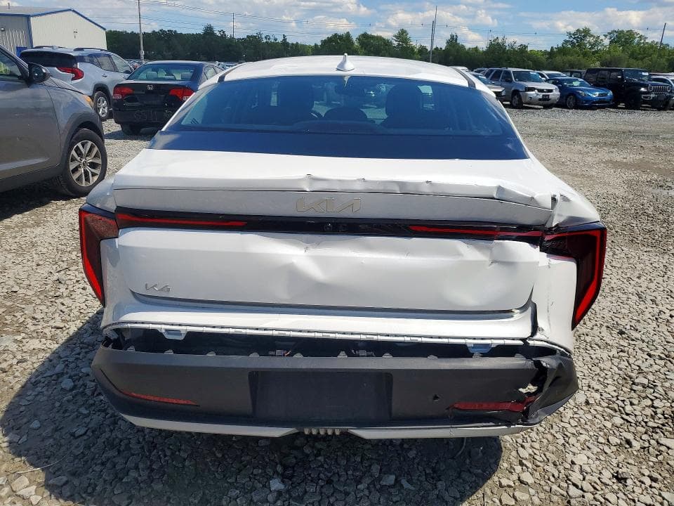 2025 KIA K4 LXS 6