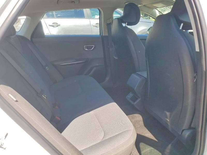 2025 KIA K4 LXS 10