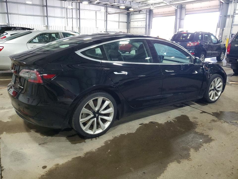2018 TESLA MODEL 3 3