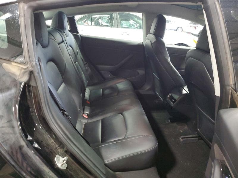 2018 TESLA MODEL 3 10