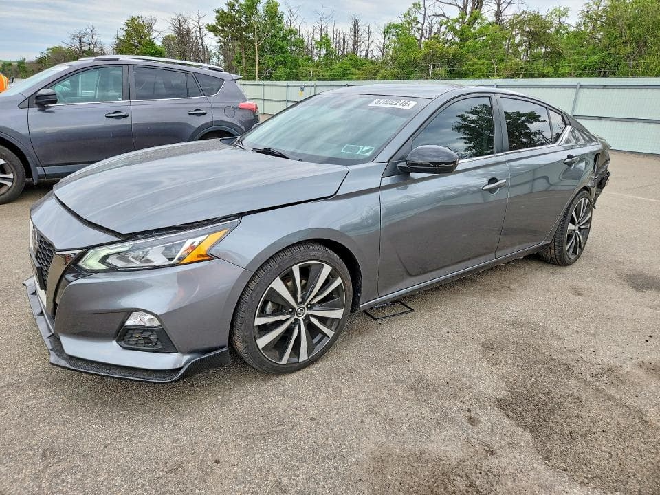 2022 NISSAN ALTIMA SR - 1