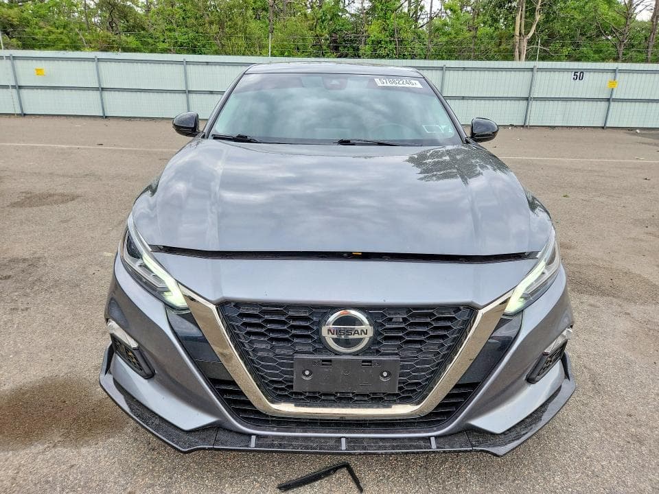 2022 NISSAN ALTIMA SR 5