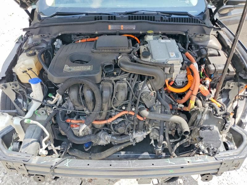 2018 FORD FUSION TITANIUM/PLATINUM PHEV 11