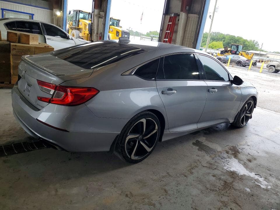 2018 HONDA ACCORD SPORT 3